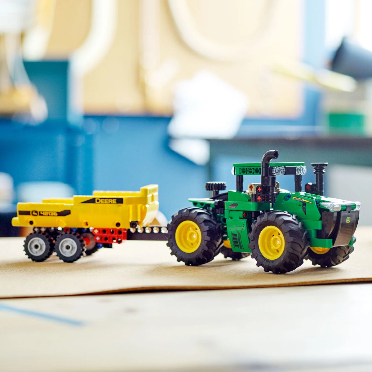 4WD Tractor Toy with Trailer Building Toy W715739