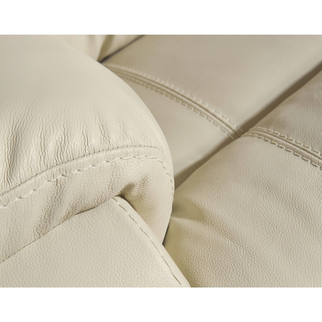 Cream Power Rocker Recliner I815581