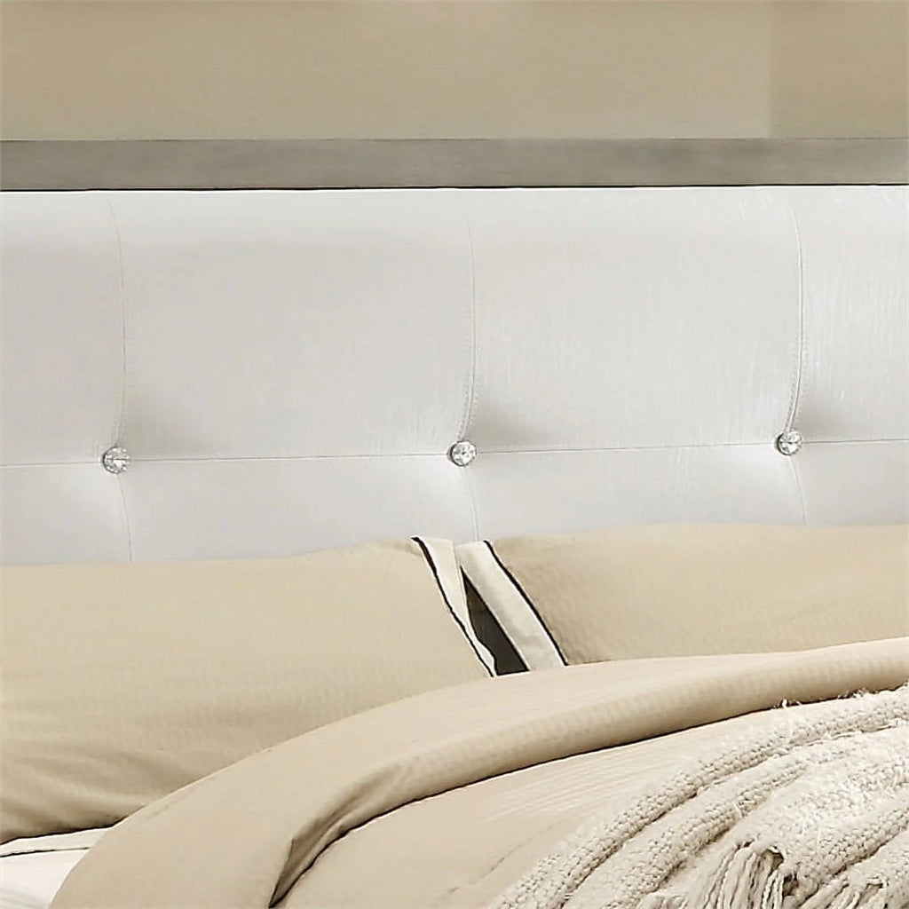 Solid Wood Tufted Full Bed in Gray C26708