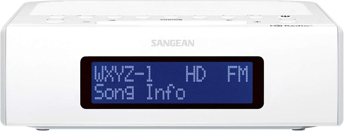 White Digital Tuning Clock Radio Z612637