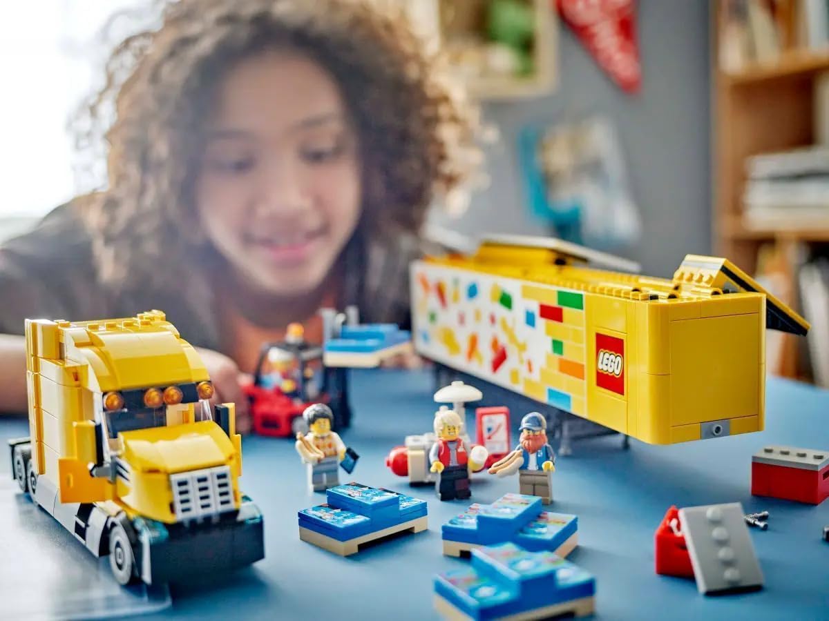Lego City Delivery Truck with Trailer and Forklift K761880