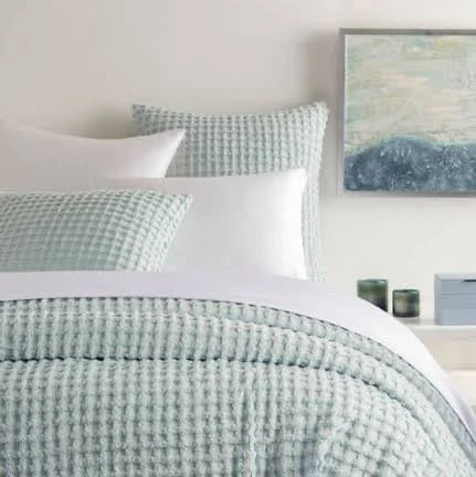 Dove White Coverlet Twin L341