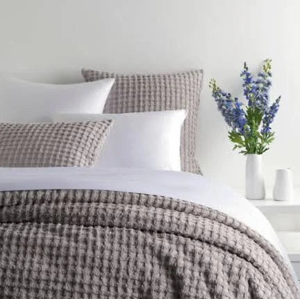 Dove White Coverlet Twin L341