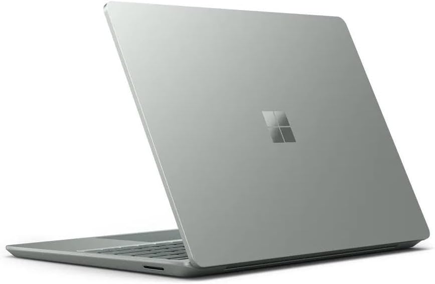 12.4" Touchscreen Laptop with Intel i5, 8GB RAM, 128GB SSD B723