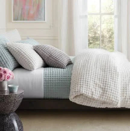 Dove White Coverlet Twin L341