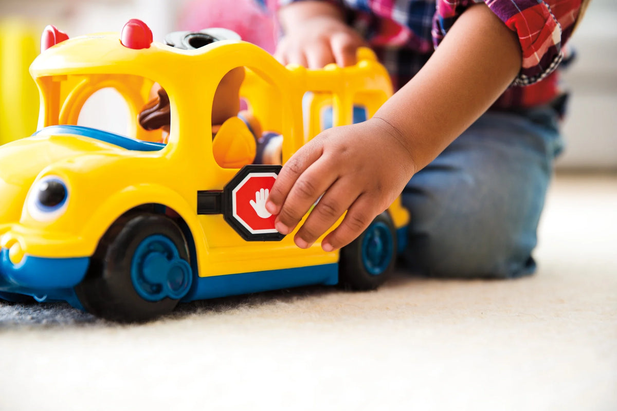School Bus S6702