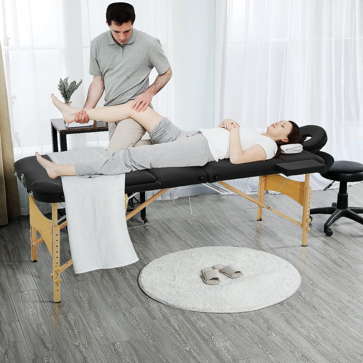 Black 3 Fold Portable Massage Bed with Carrying Case W611