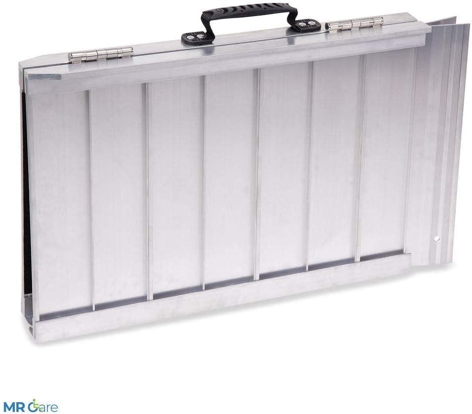 Portable Foldable Wheelchair Ramp with Handle (2FT) Q333